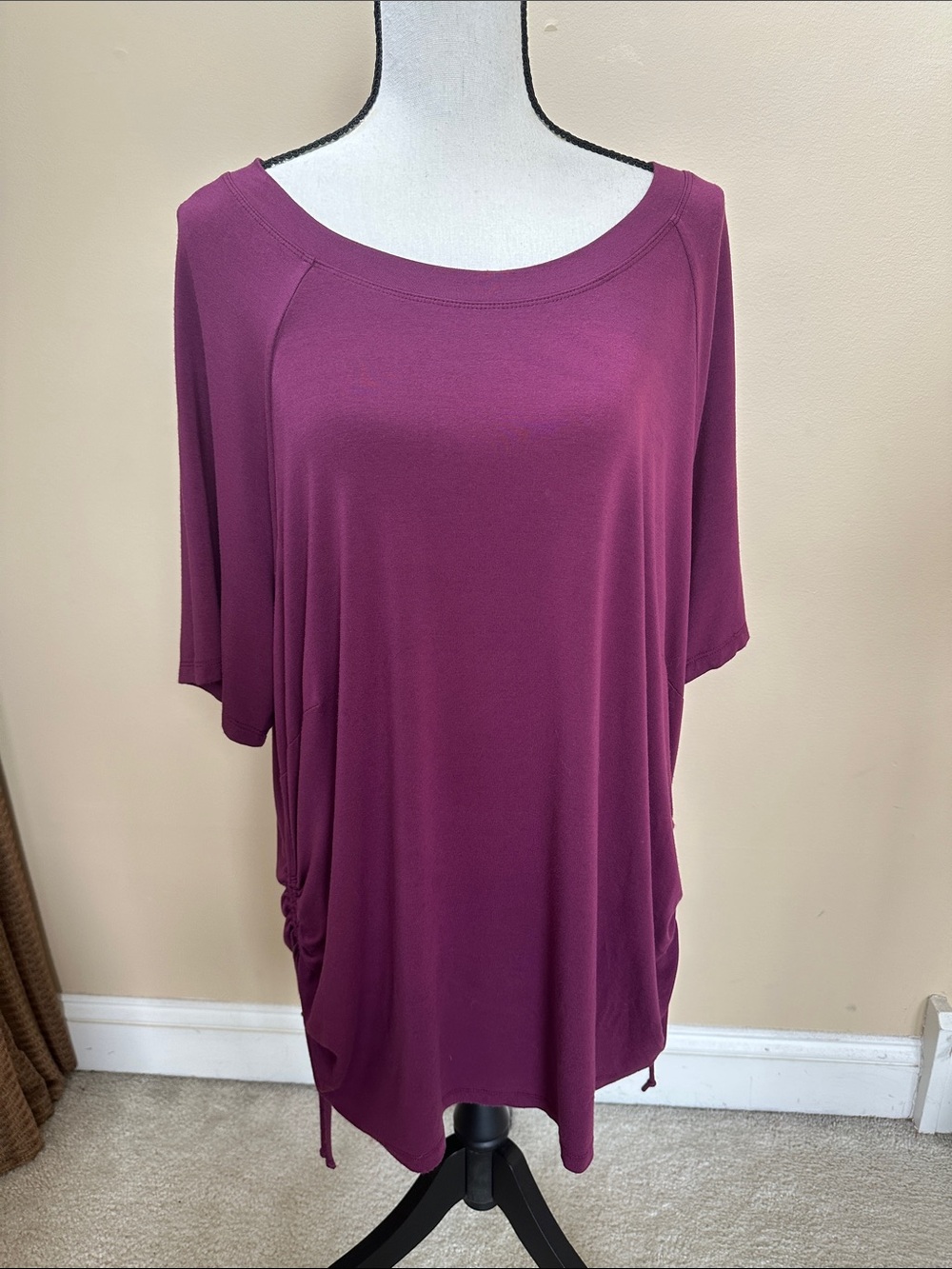 Zim & Zoe Active Relaxed Scoop Neck Women’s Top (Size 18/20)